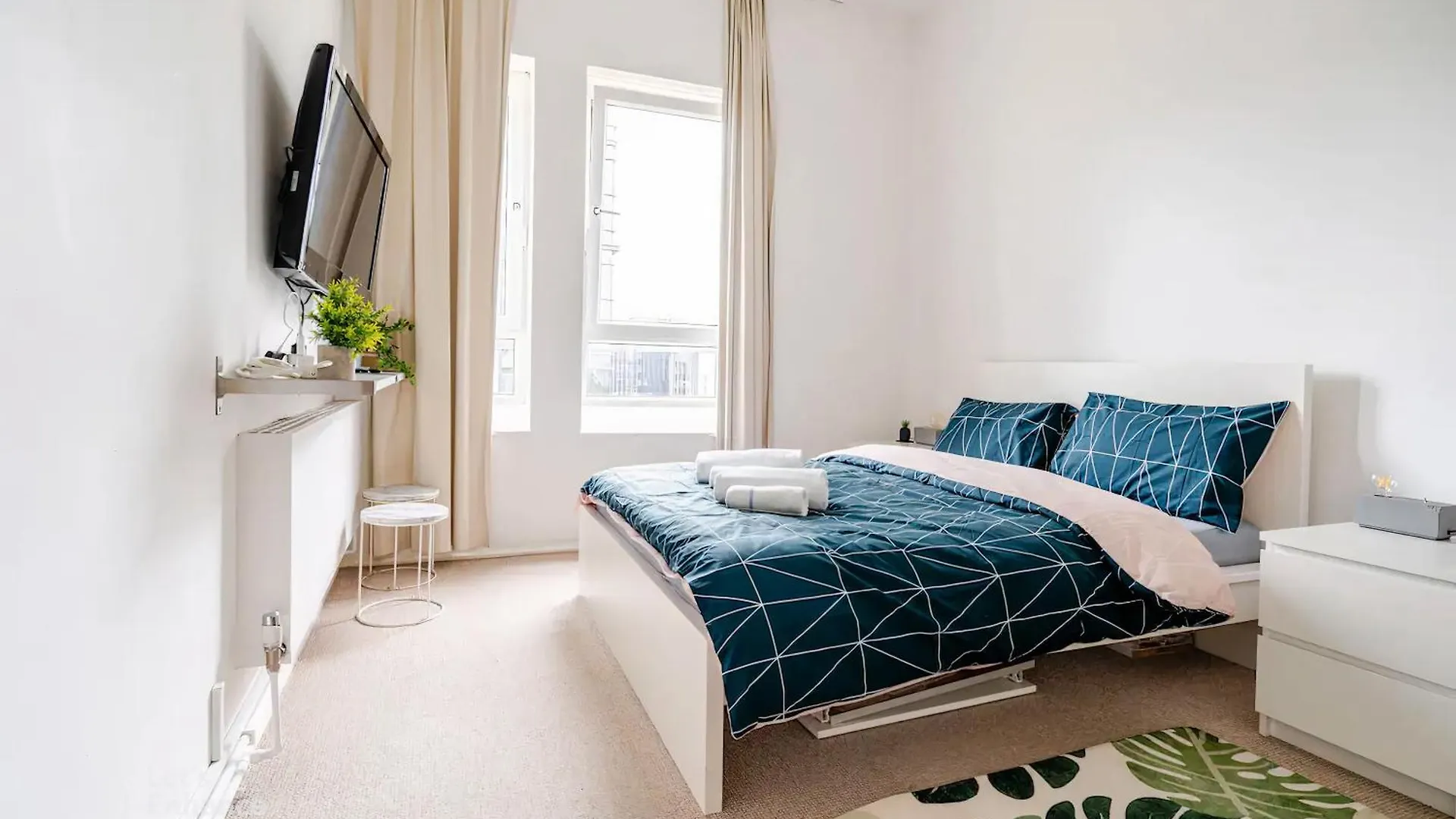 2Bd With View - 5 Sleeps - Old St Apartment London United Kingdom