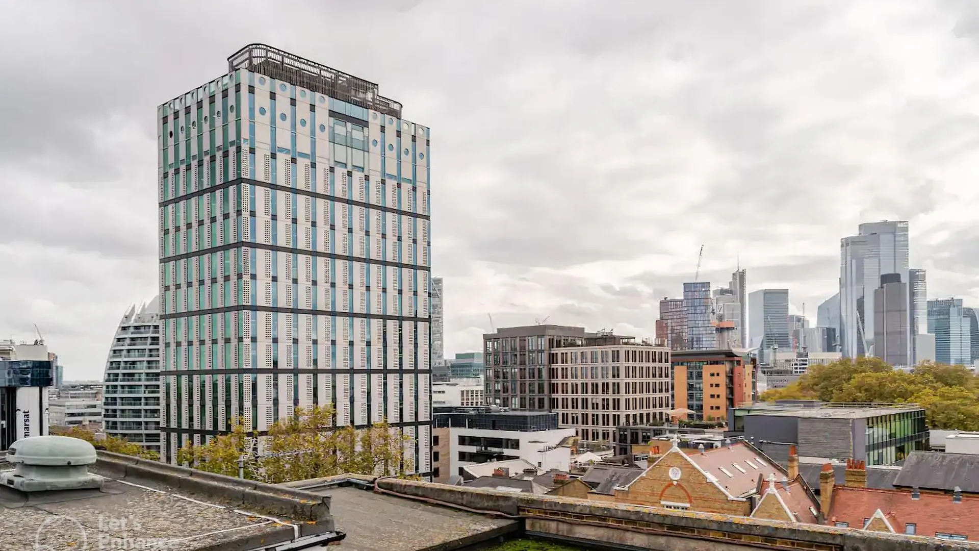 2Bd With View - 5 Sleeps - Old St location